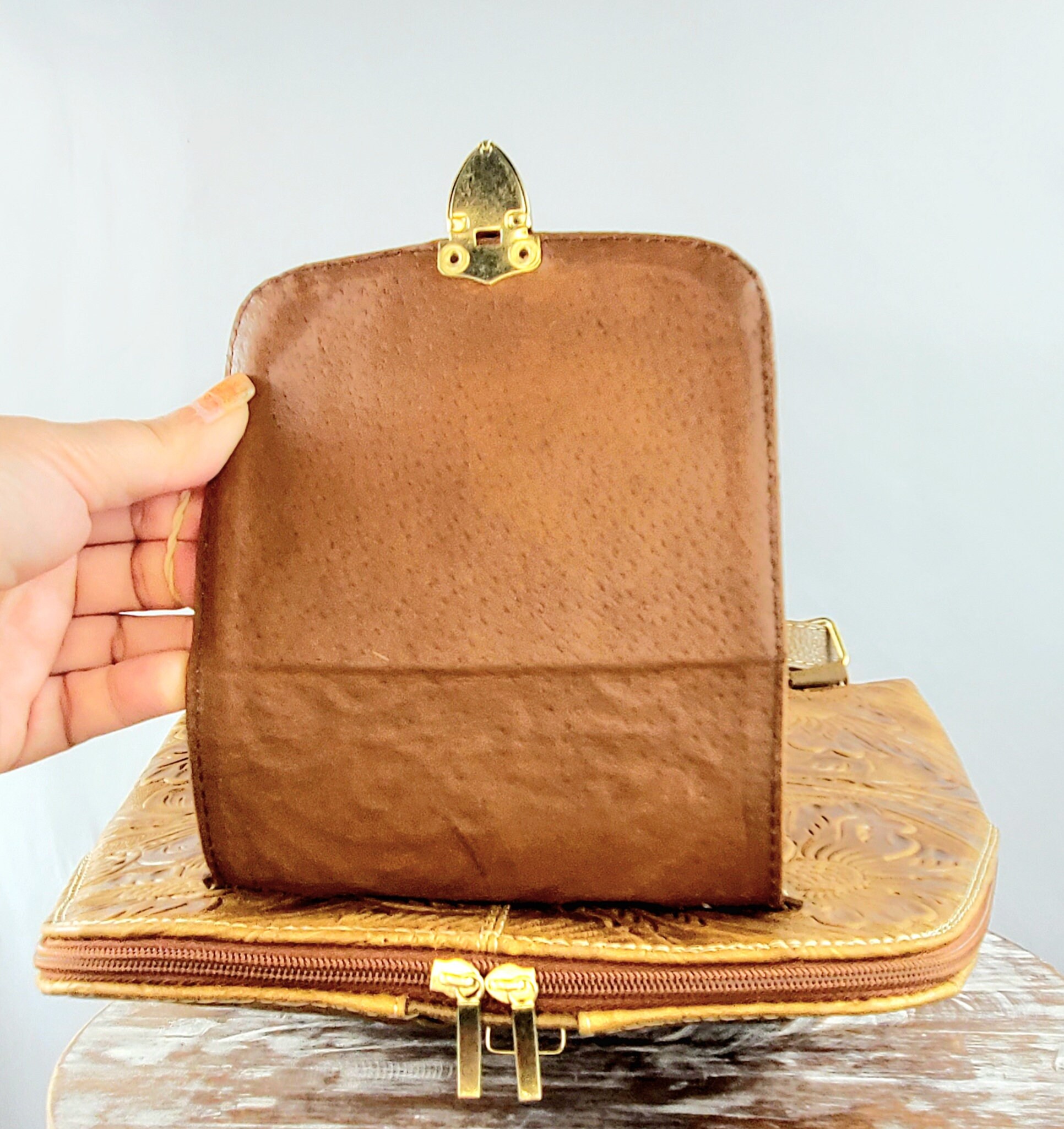 Vintage Tooled Genuine Leather Floral Brown‎ Backpack Made in Mexico il_fullxfull.3969966161_e2x6.jpg main image 3