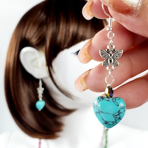 Mexican Sacred Heart Earrings Hand Painted-Frida Kahlo-Artisan Earrings-Mexican Earrings -Mexican Culture-Aretes Mexicanos