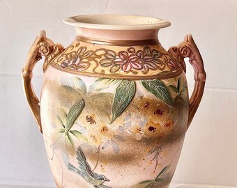 Antique Japanese Moriage Vase
