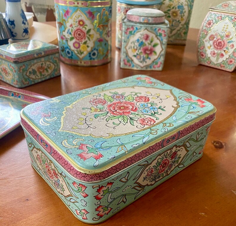 VTG Daher Tins for Tea Biscuit Party Favors Candy Storage Ideal for Bridal Baby Shower Gift Lg. Rectangle