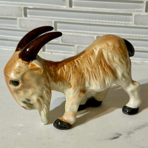 RARE Vintage 1950s Mountain Goat Figurine -Charming Retro Decor - Made in USA - Goats Ram Farm Animal Manger Figure Knick Knack Animals