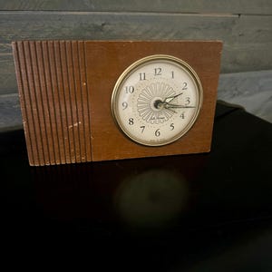 Vintage Seth Thomas Desk Alarm Clock w/Teak Wood Frame: Working Condition MCM Design