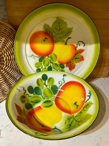 Vintage 1950s Japanese Enamelware Bowl & Platter Set: Bumper