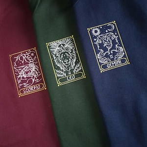 Trui / hoodie met geborduurde sterrenbeeld sterrenbeeld tarotkaart – Gezellige trui