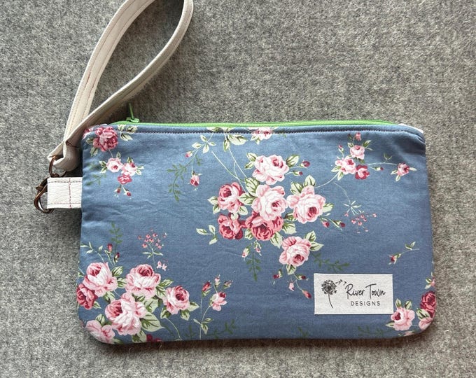 Floral Wristlet Pouch