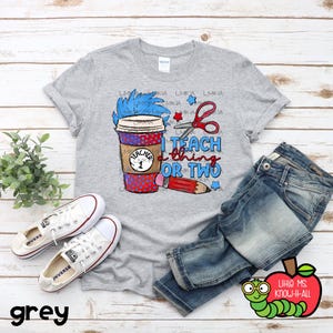 Ich lehre eine Sache oder zwei beliebte Buch Charakter Kaffee T-Shirt, lesen in ganz Amerika Geschenk für Lehrer und Schulpersonal, Valentinstag Ostern