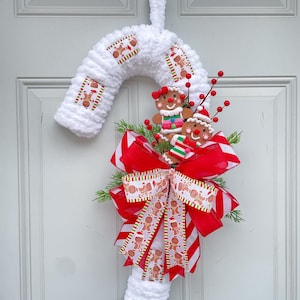 Zuckerstangen-Kranz, Weihnachtskranz, Weihnachtsdekoration, Feiertags-Dekor, Zuckerstange mit Lebkuchen, Lebkuchen-Kranz, Lebkuchen-Dekor
