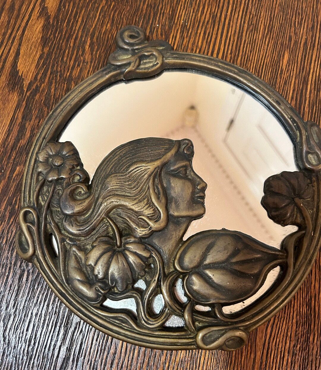 Vintage Brass Round Mirror Woman - Etsy