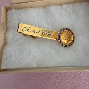 Vintage Richard Nixon Tie Clasp Vintage 925 Silver Gold Toned