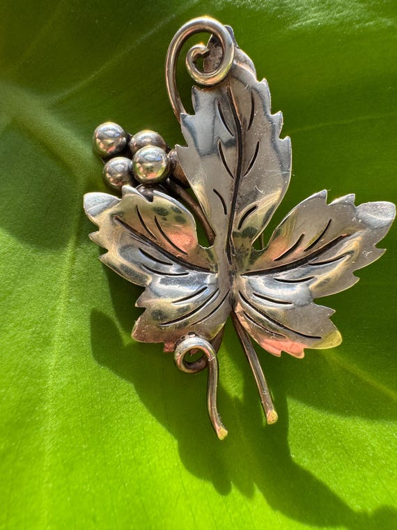 Vintage Taxco sterling silver grape leaf brooch