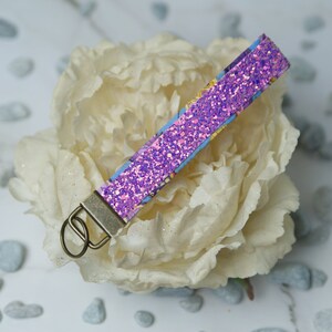 Wristlet Keychain/Key Fob/Glitter Wristlet/ Fabric Keychain/Floral Keychain/Wristlet Keyfob/Glitter Keychain/Made in Canada/New Home Gift