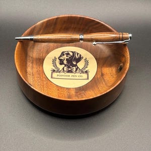 Handgedraaide balpen van walnoothout | Unieke handgemaakte pen | Gepersonaliseerde cadeau | Luxe schrijven | Perfect voor verzamelaars en vaderdag