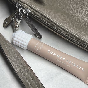 Bubble Lip Balm Keychain Cap: Lip Gloss Holder for Summer Fridays, Badge Reel Accessories
