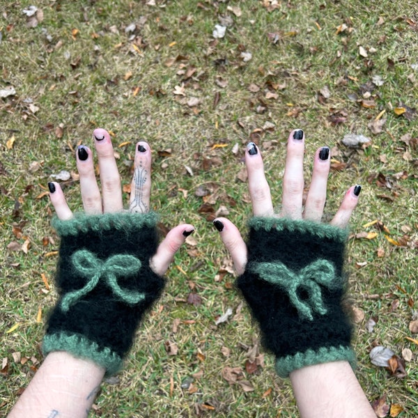 Fluffy Green Crochet Hand-Warmers