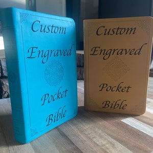 Biblia grabada personalizada de bolsillo, portátil, personalizada, para regalo de grupo de iglesia, para la familia, grabada, Nuevo Antiguo Testamento, para bebé, primer tabernáculo, fe, Cristo