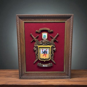 Vintage Daily Family Coat of Arms Halbert Wall Mount Display Plaque Shield
