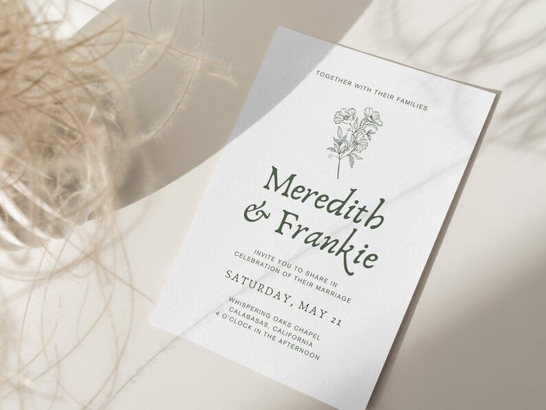 Conjunto de invitaciones de boda con fotos y diseño floral en verde salvia, conjunto de invitaciones imprimibles botánicas minimalistas de lujo, plantilla editable de Canva • MEREDITH imagen 4