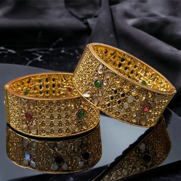 Traditional Openable Bangles - Bollywood Style Gold Finish Kada, Bridal Bracelet, Rajwadi and Temple Jewelry,Indian ethnic jewelry,wedding