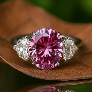 3 Carat Classic Oval Pink Moissanite Three Store Ring. Unique Shield Cut Moissanite Ring For Women, Anniversary Gift For women, Classic Ring