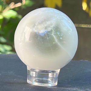 Selenite Sphere 6×6 cm | Model 2 Polished White Crystal Ball | Aura Cleanse, Peace & Moon Energy | Collector Gem from Morocco