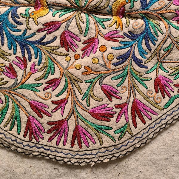 Hand Felted Pure Wool Namda Door Mat (31 in x 18 in) main image 1