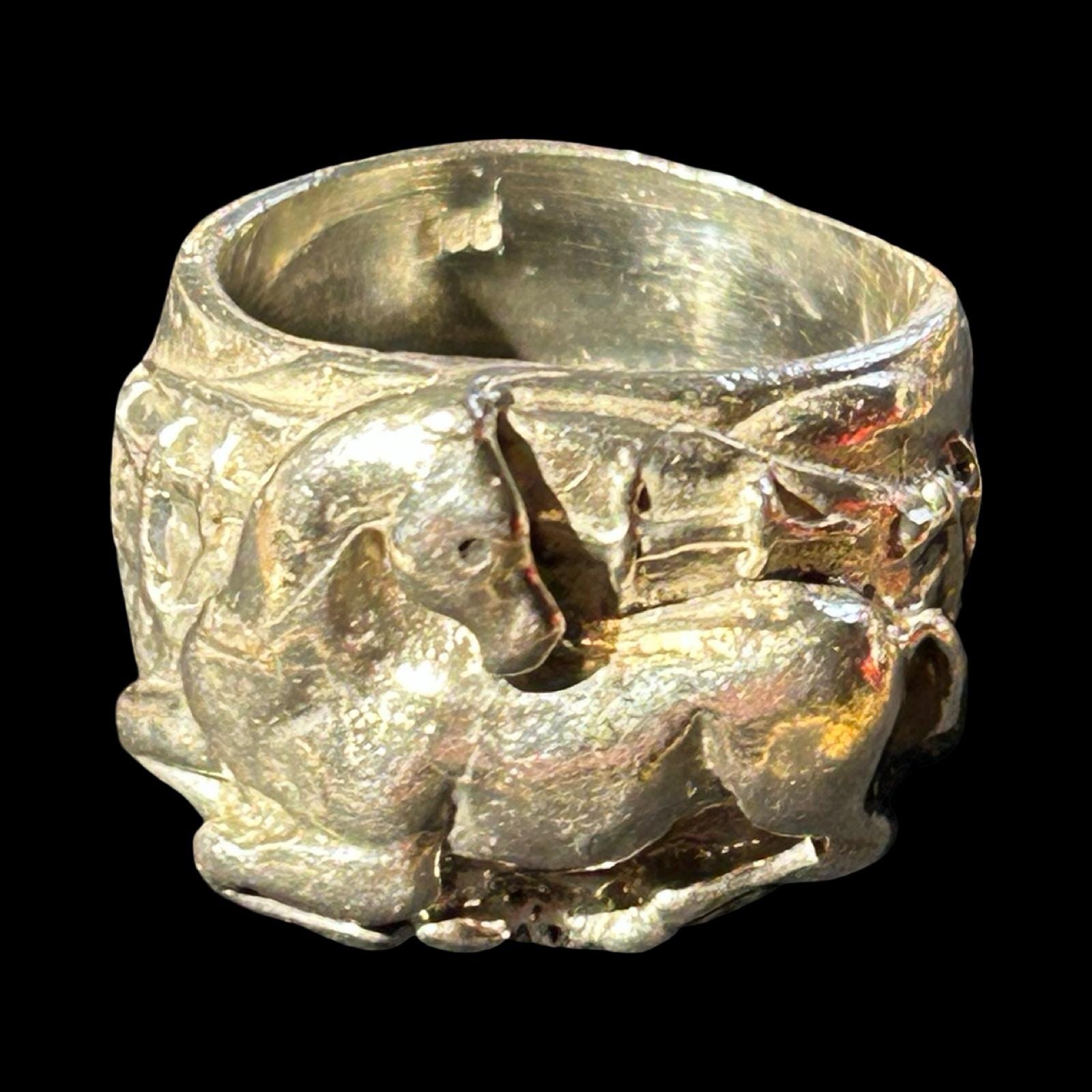 Bague Fantaisie Vintage Créateur - Taille 44, Design élégant Et Original, Occasion Avec Légères Traces D'usure
