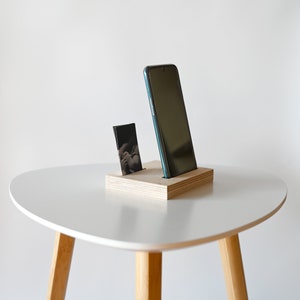 Supporto per telefono in legno minimalista e porta biglietti da visita Organizer da scrivania per ufficio Supporto per telefono cellulare Regalo per la festa del papà Compleanno Laurea Promozione