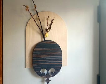 Modern Farmhouse Wall Decor, Vertical Hanging Wandvase Ebony Wood Bud Vase Wall Art, New Home Homeowner Gift, Wooden Cozy Rustic Decorations