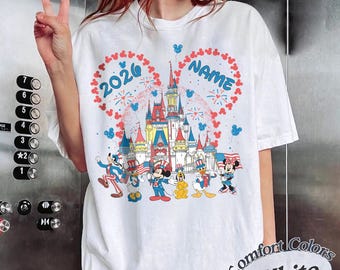 Camiseta personalizada de Disney para el 4 de julio, camiseta patriótica de Mickey y sus amigos del Castillo de Disney, camiseta del Día de la Independencia de 2026, camiseta para un viaje a Disneyland