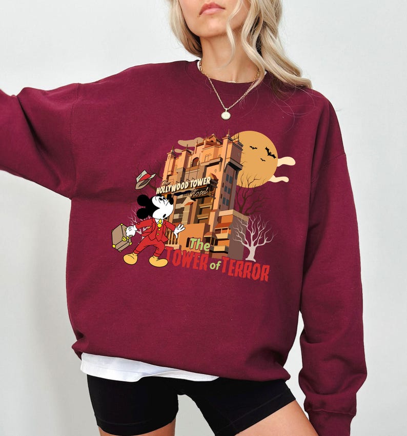 Camiseta de Halloween de la Torre del Terror de Mickey Mouse de Disney, camiseta de Halloween de Mickey y sus amigos, camisetas a juego de Mickey's Not So Scary Disneyland imagen 4