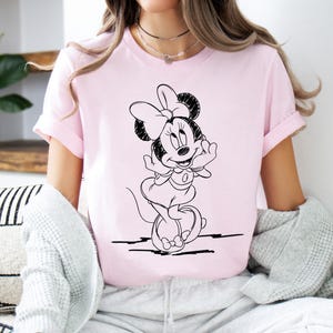 Camiseta con retrato de Mickey y sus amigos de Disney, camiseta clásica de Mickey, Minnie, Donald, Daisy, Goofy y Pluto, camiseta de vacaciones familiares en Disneyland imagen 4