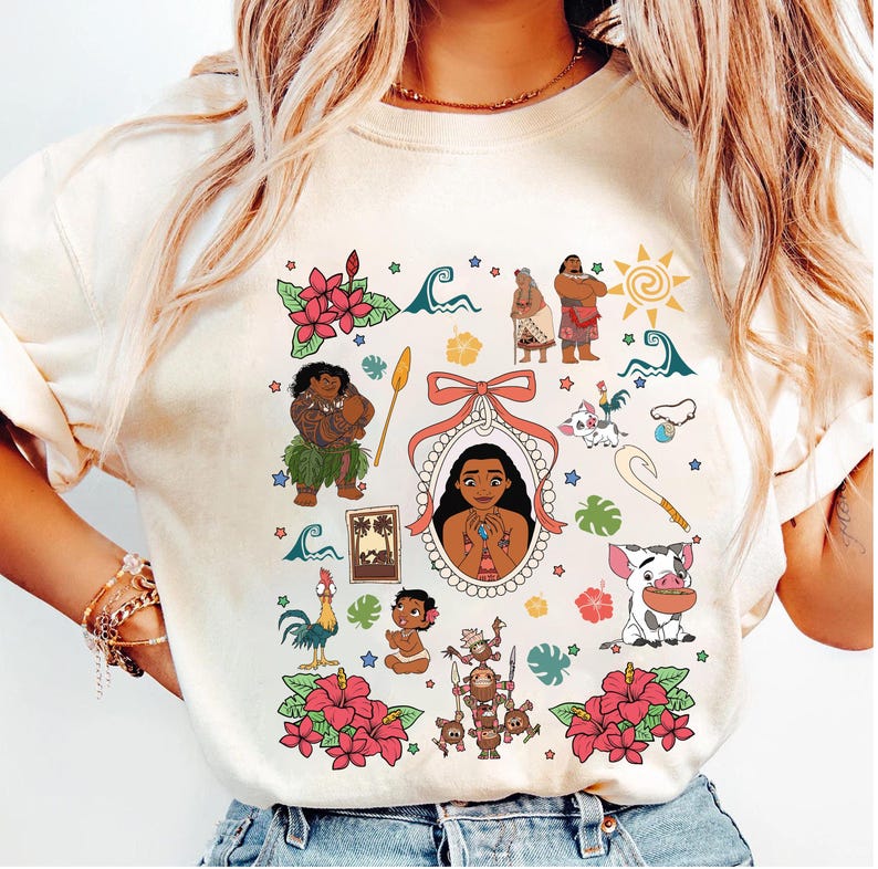 Maglietta Coquette Bows Moana, Maglietta Disney Moana, Maglietta Disney Maui Moana Hei Hei e Pua, Animal Kingdom, Maglietta coordinata per la famiglia per il viaggio a Disneyland immagine 1
