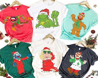 Disney The Muppets Weihnachten Carol Lights Shirt, Santa Fozzie Kermit Piggy Gonzo Rizzo Weihnachtsshirt, Disneyland Familienurlaub Shirt