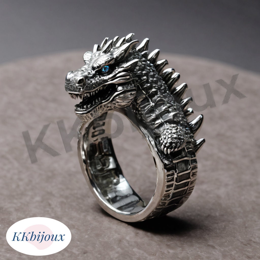 Buy OOMPH Jewellery Silver Stainless Steel Vintage Gothic Dragon Head Biker  Ring For Men & Boys Online