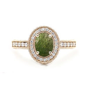 Moldavite ring,Natural moldavite jewelry ,Solitare ring ,Moldavite healing crystl,moldavite ovel silver ring,engagement ring, gift for her