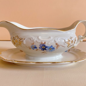 Vintage Spenzo Amsterdam Porcelain Gravy Boat with Blue and Gold Flower Detailing and Gold Rim, Flower Tableware, Dutch Pottery, Gift Idea