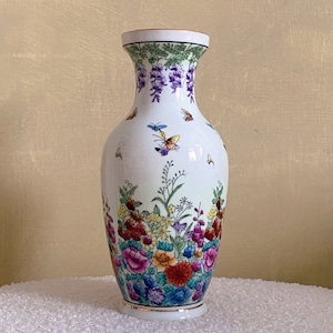 Vintage Handgemalte Schmetterling Paradies Porzellan Pflaume Blumenvase, chinesischer Schmetterling, Blumendekor, raffiniert, charmant, anmutig, markiert