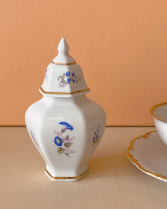 Vintage Hollohaza Porcelain White Lidded Vase With Blue Flower 