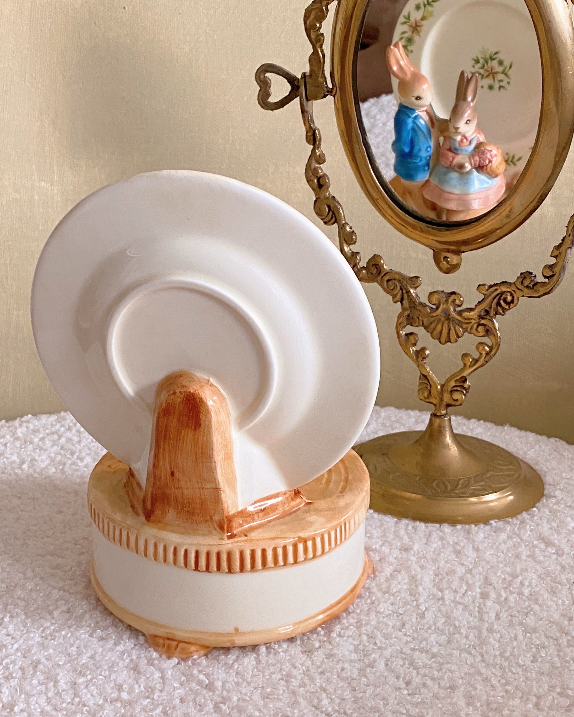 Trousselier Music Box Dancing Sophie la Girafe, Babies & Kids, Infant