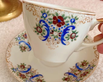 Vintage Duchess Floral Gilded Cup Saucer Set with Red, Blue and Green Detailing, Royal, Chic, Elegant Teacup, Tea Party, High Tea, Gift