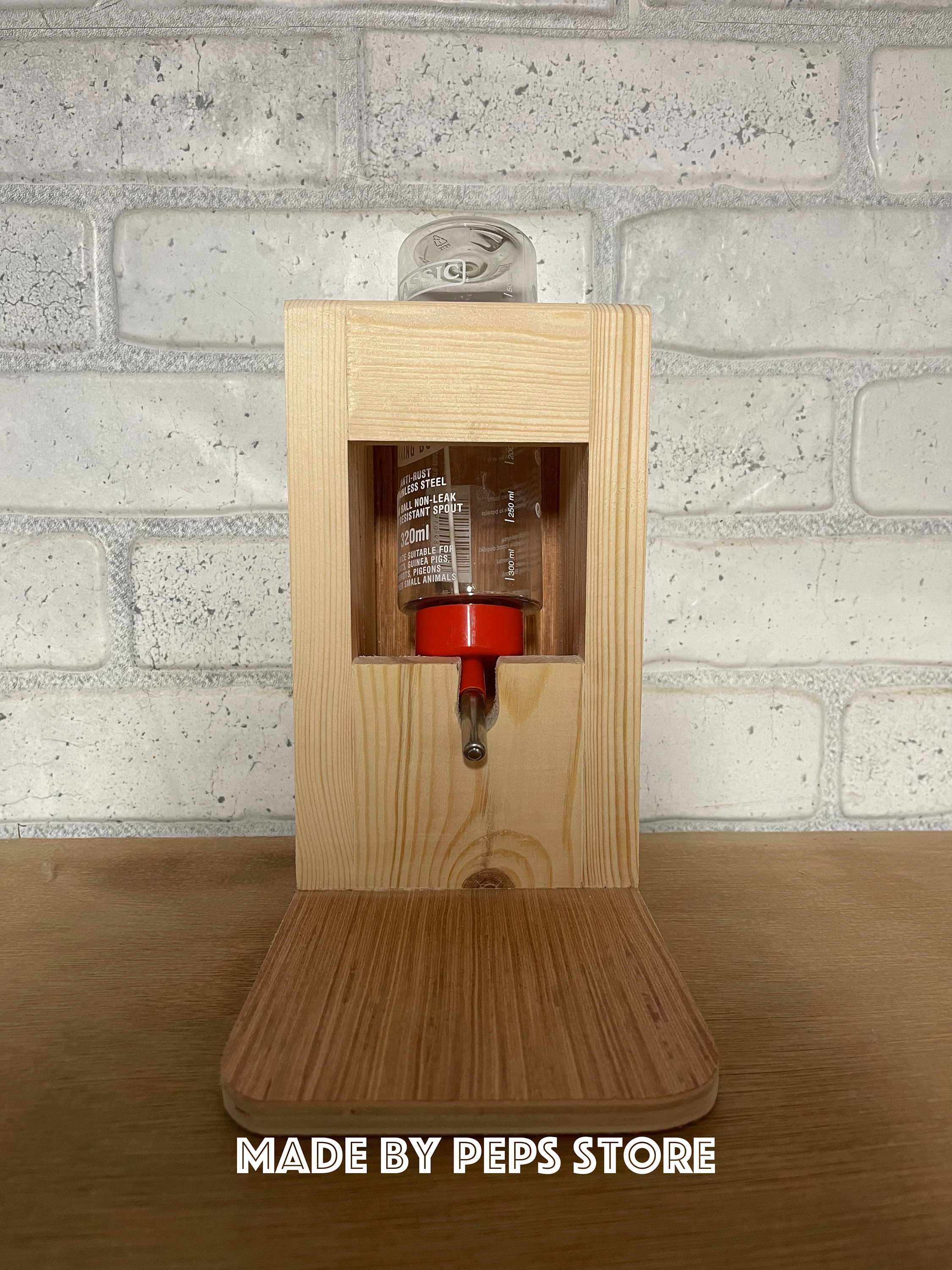Free standing hamster bottle online
