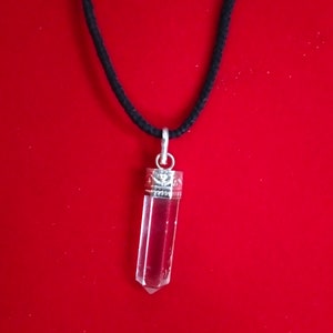 Shiva Kristall Anhänger: Zauberamulett aus alter Zeit
