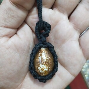 Handmade Vashikaran Caudi Pendant: Love Attraction Amulet