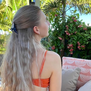 Mini Humpback Whale Hair Claw