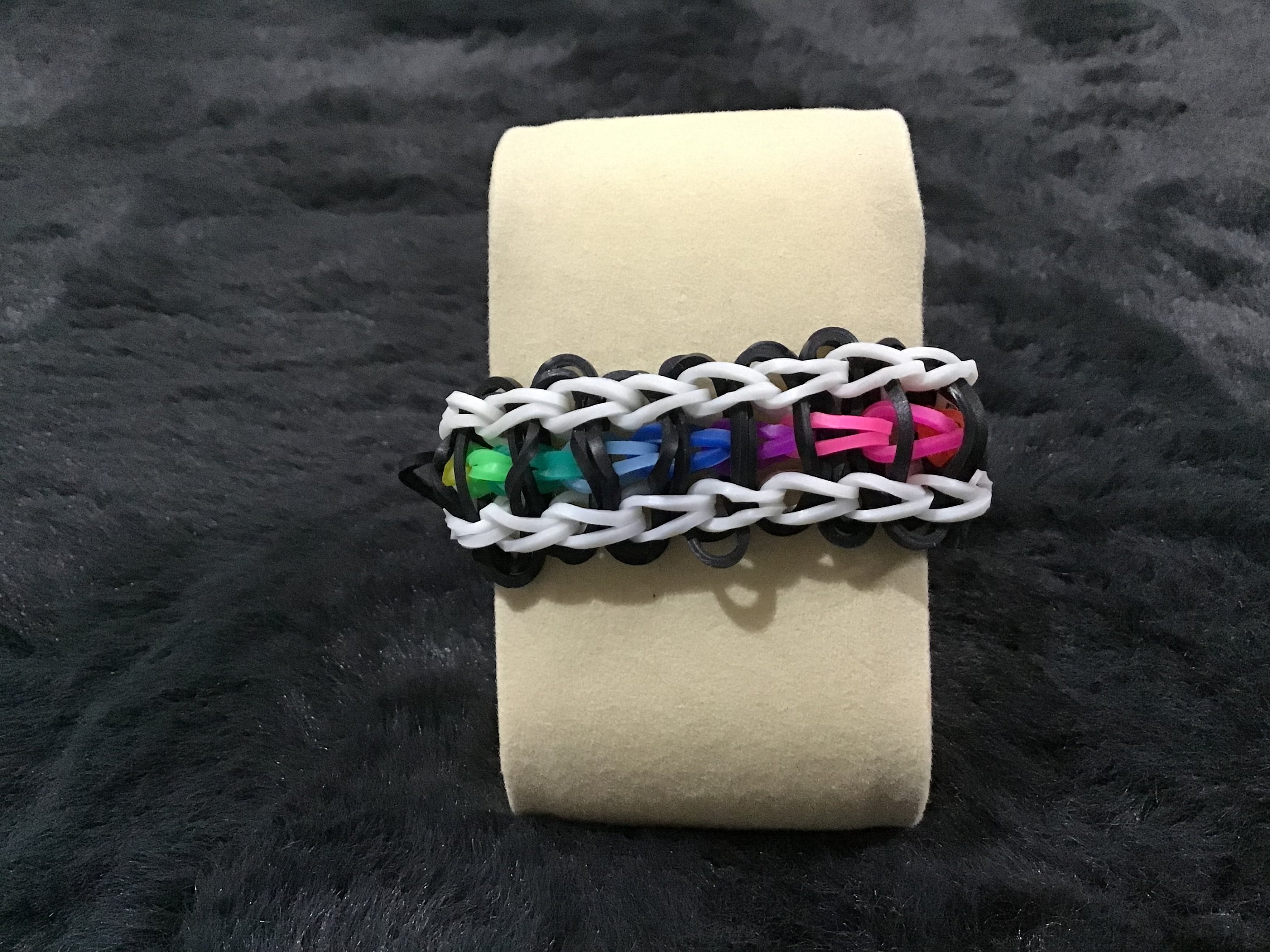 200pcs Plastic S Clips Loom Band Clips S Shape Clips Mini Transparent Bracelet  Connectors for DIY Bracelets Making Refill Kit