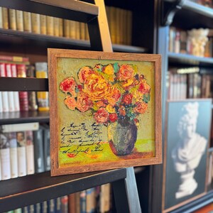 Memo - Pintura acrílica cuadrada pequeña enmarcada original, cautivador lienzo texturizado con un ramo, presentable para colgar o colocar como decoración vívida