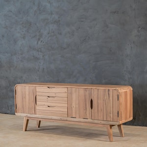 Mobile TV dal design elegante, mobile TV rustico con 3 cassetti + 3 ante, centro di intrattenimento in legno massello, consolle multimediale in legno di teak recuperato