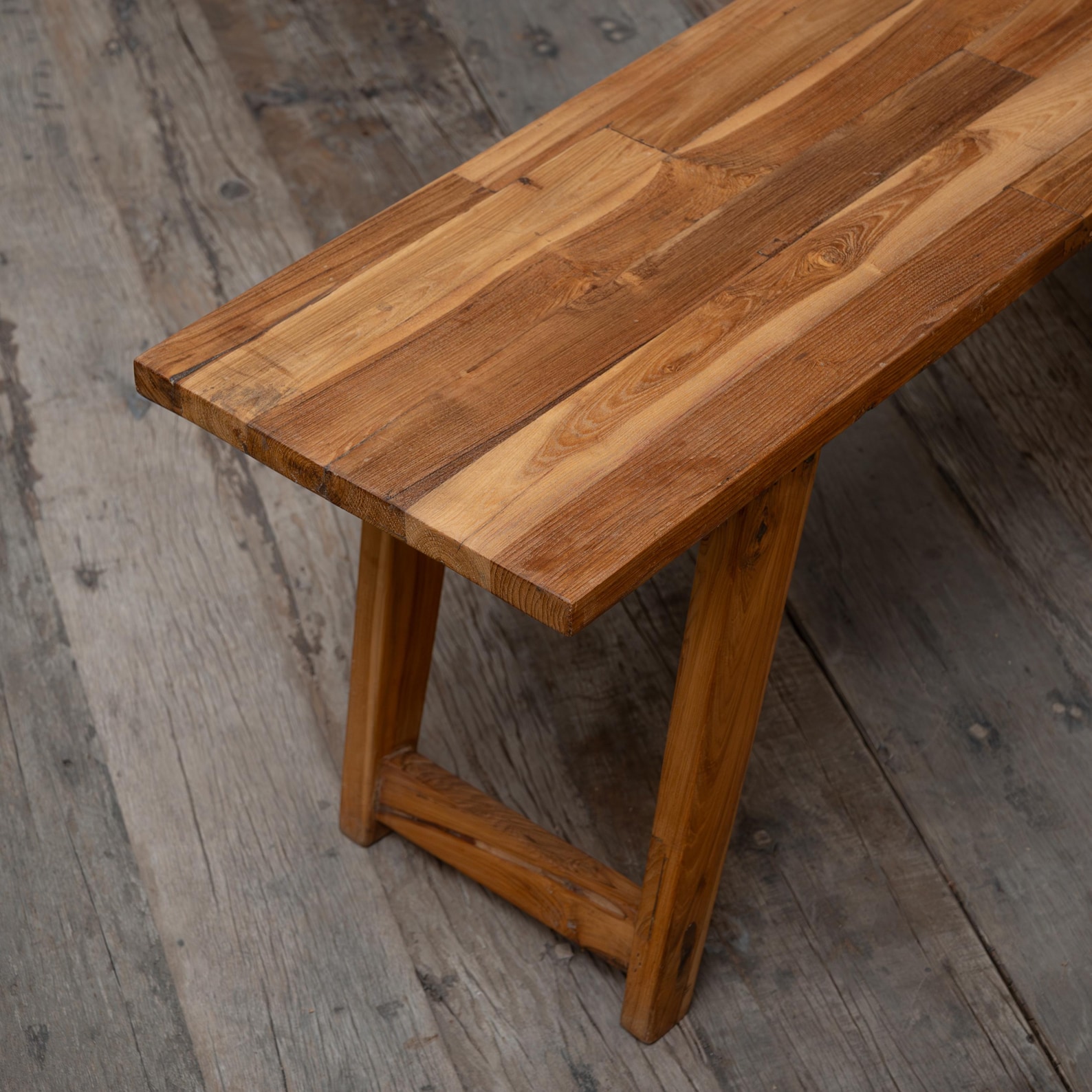 Entryway Table, sitting bench made from reclaimed teak wood 
