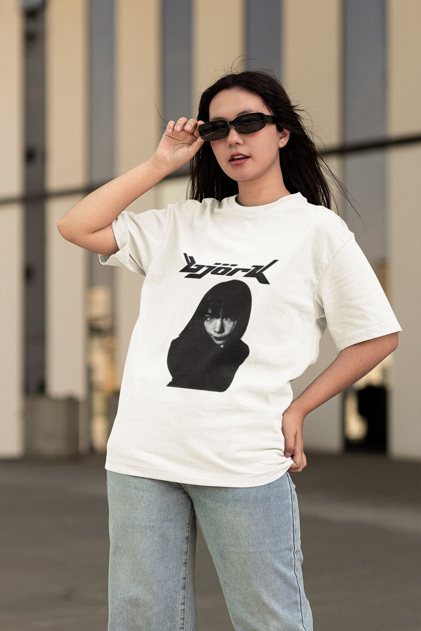 Björk Vintage Tee / Björk Shirt / Björk / Björk Retro Shirt Björk Vintage Tee / Björk Shirt / Björk / Björk Retro Shirt
