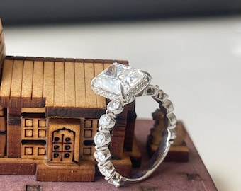 3 CT Radiant Cut Moissanite verlovingsring, laag profiel ring trouwring verjaardag cadeau belofte ring, 14k onder Halo bruids ring, 925 ring